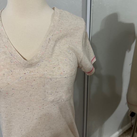 2 T-Shirt Bundle with Rainbow Speckles - Picture 3 of 14